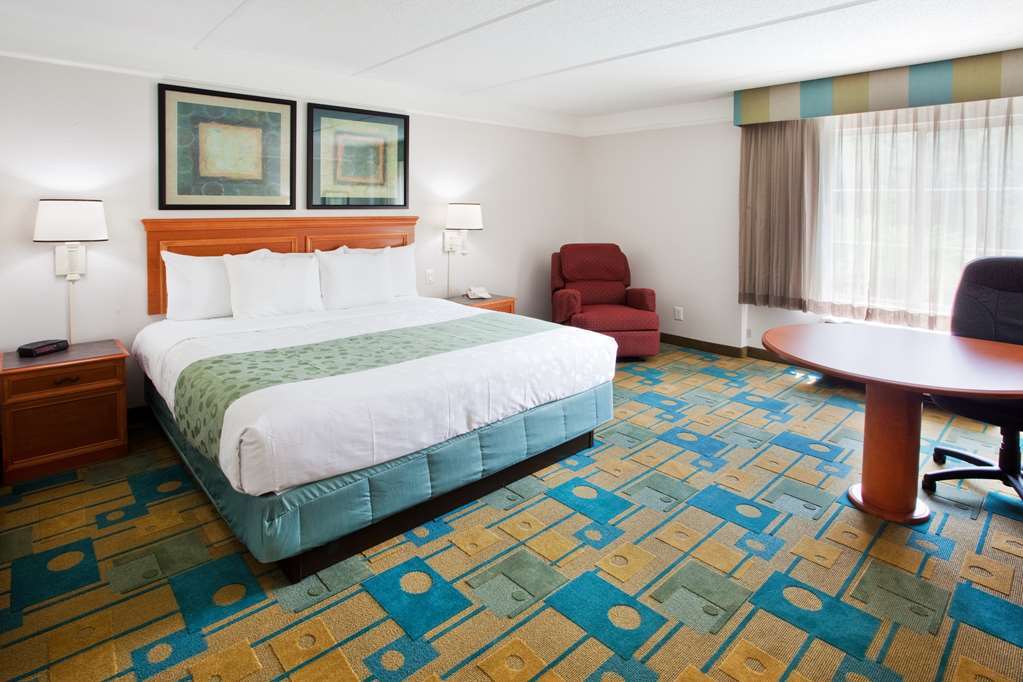La Quinta By Wyndham Atlanta Conyers Hotel Szoba fotó