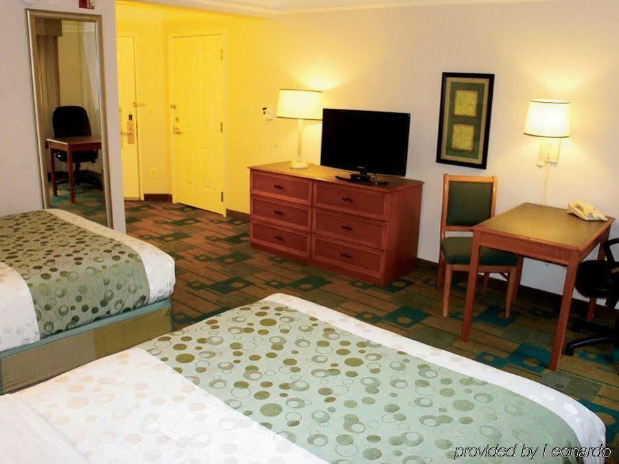 La Quinta By Wyndham Atlanta Conyers Hotel Kültér fotó